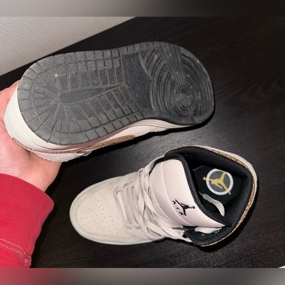 Nike air Jordan 1 mid SE Brown Elephant size 10 - Picture 6 of 7